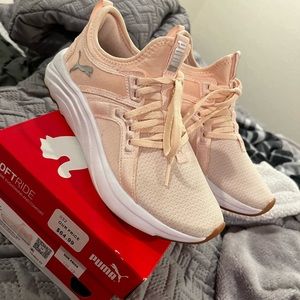 Women’s Puma size 6.